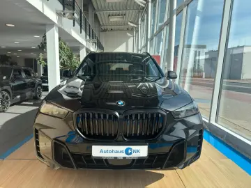 BMW X5 xDrive 30d M Sport Pro 22 AHK Pano Soft Stand