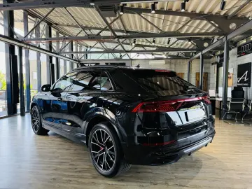 AUDI Q8 50 TDI quattro S-Line