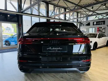 AUDI Q8 50 TDI quattro S-Line