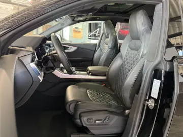 AUDI Q8 50 TDI quattro S-Line