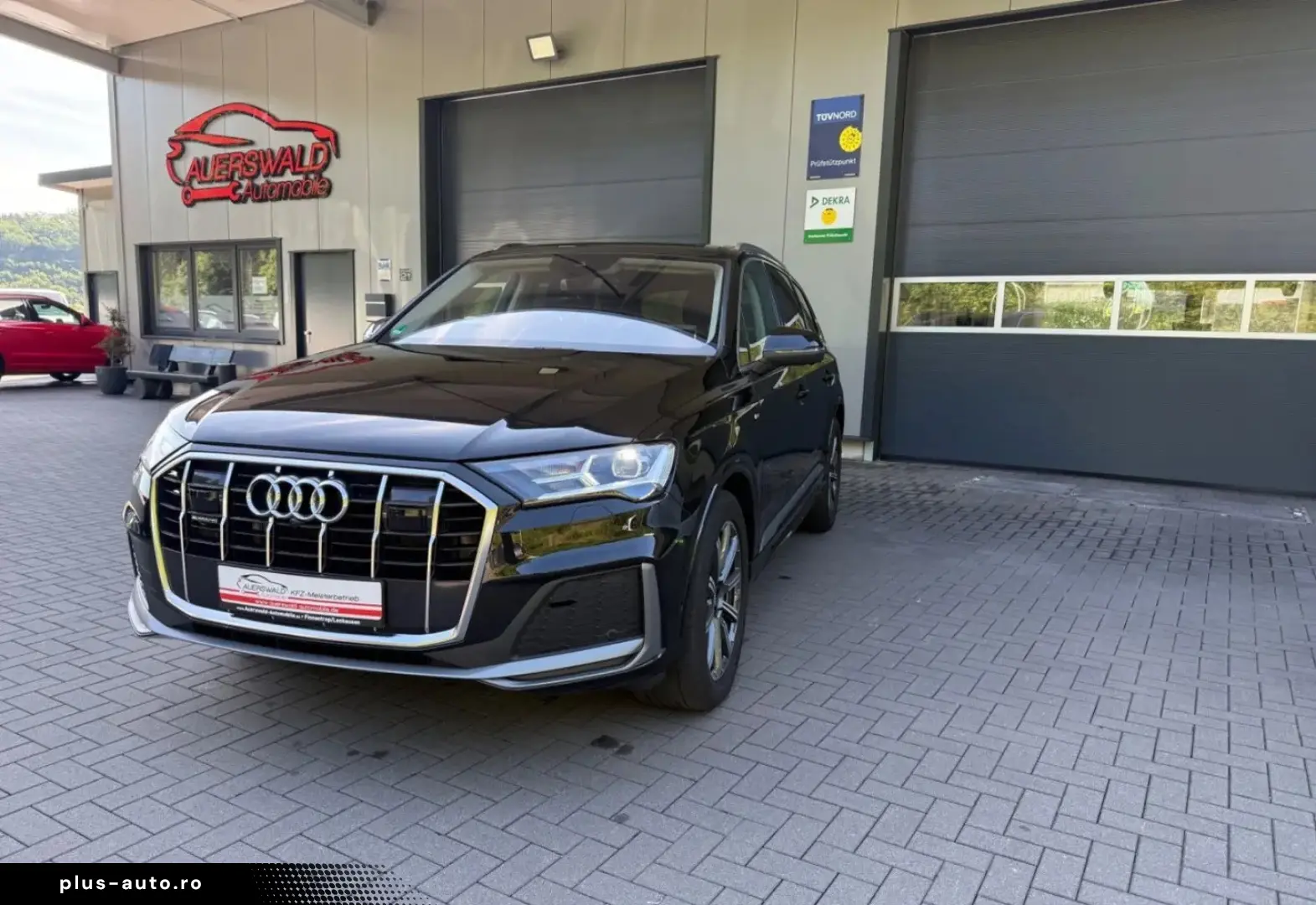 AUDI Q7 50 TDI quattro S line