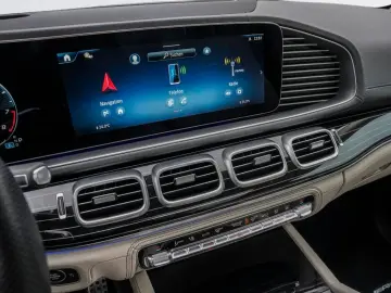 MERCEDES-BENZ S PREMIUM PLUS STH. AHK DISTRONIC HUD Navi LED
