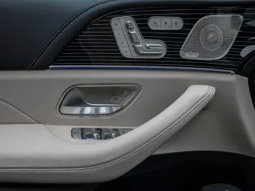 MERCEDES-BENZ S PREMIUM PLUS STH. AHK DISTRONIC HUD Navi LED