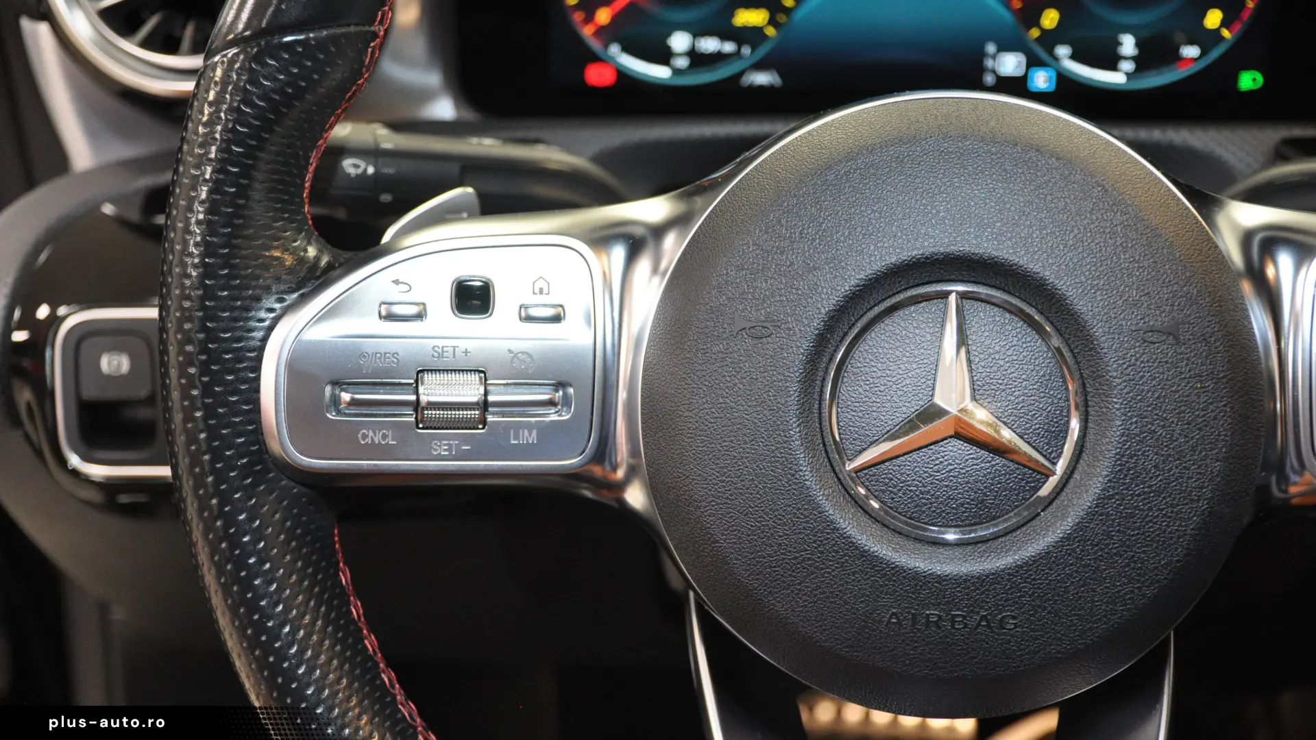 Mercedes Benz CLA 200i AT Full AMG Burmester Panorama Camera