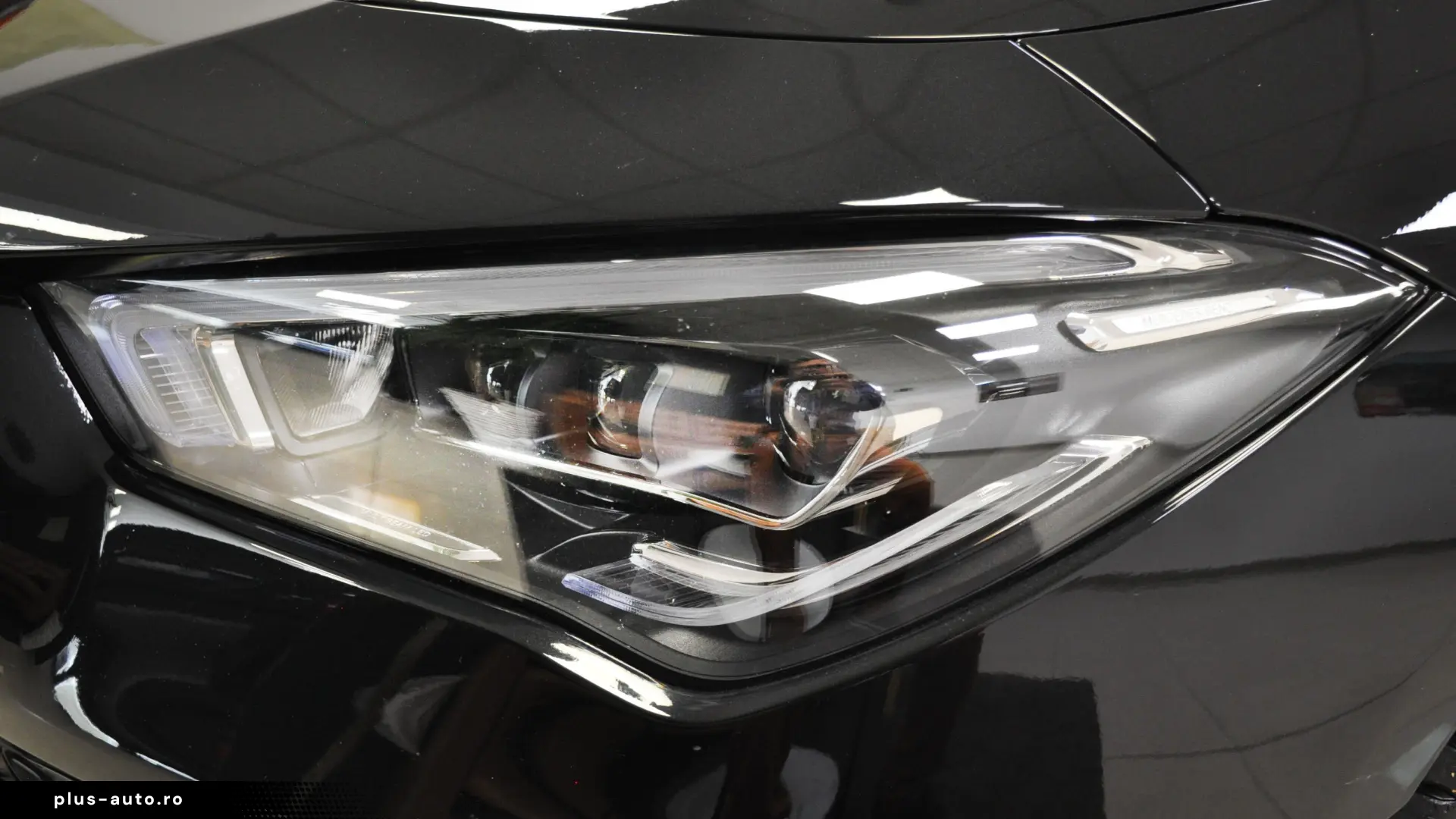Mercedes Benz CLA 200i AT Full AMG Burmester Panorama Camera