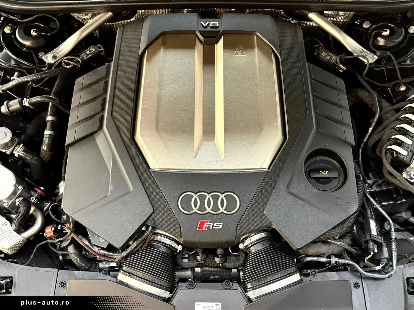 AUDI RS7 4.0 TFSI quattro Dynamik  Pano HuD B&O
