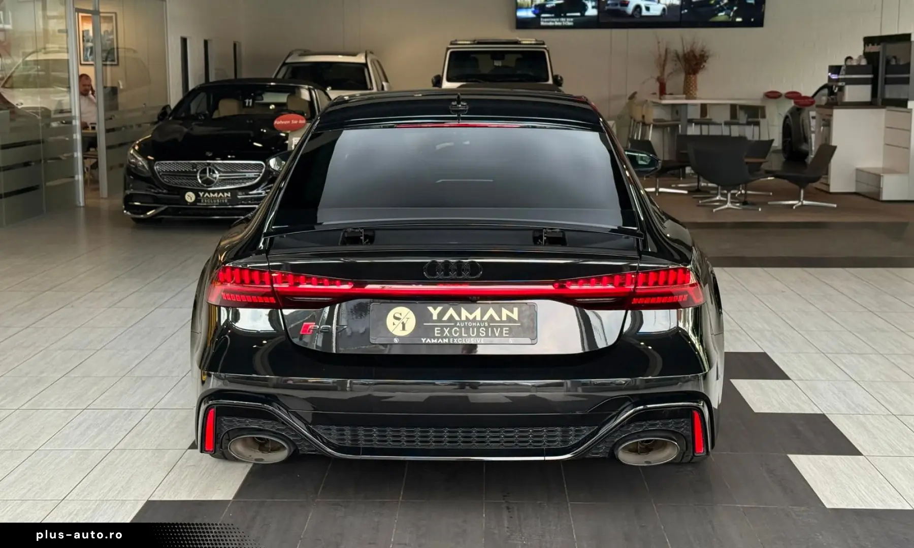 AUDI RS7 4.0 TFSI quattro Dynamik  Pano HuD B&O
