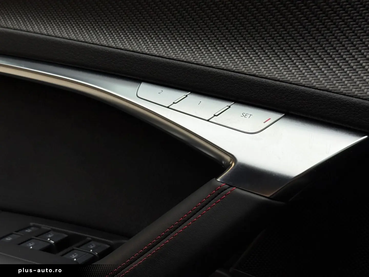AUDI RS7 4.0 TFSI quattro Dynamik  Pano HuD B&O