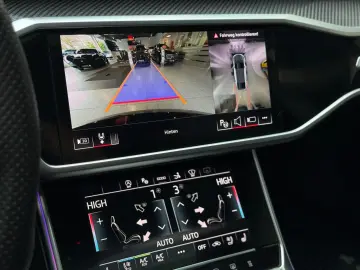 AUDI RS7 4.0 TFSI quattro Dynamik  Pano HuD B&O