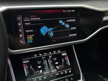 AUDI RS7 4.0 TFSI quattro Dynamik  Pano HuD B&O