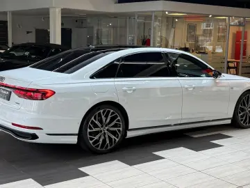 AUDI A8 50 TDI Lang Q S Line Pano HuD B&O-Adv Kühlbox