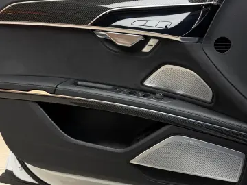 AUDI A8 50 TDI Lang Q S Line Pano HuD B&O-Adv Kühlbox