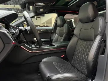 AUDI A8 50 TDI Lang Q S Line Pano HuD B&O-Adv Kühlbox