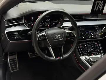 AUDI A8 50 TDI Lang Q S Line Pano HuD B&O-Adv Kühlbox