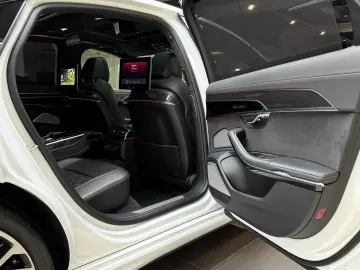 AUDI A8 50 TDI Lang Q S Line Pano HuD B&O-Adv Kühlbox