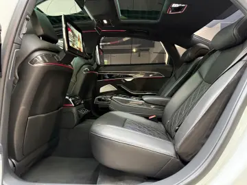 AUDI A8 50 TDI Lang Q S Line Pano HuD B&O-Adv Kühlbox