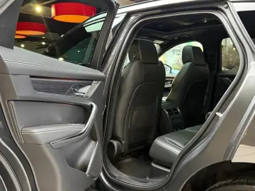 JAGUAR F-Pace P400 AWD Pano HuD Massage Matrix Standhzg