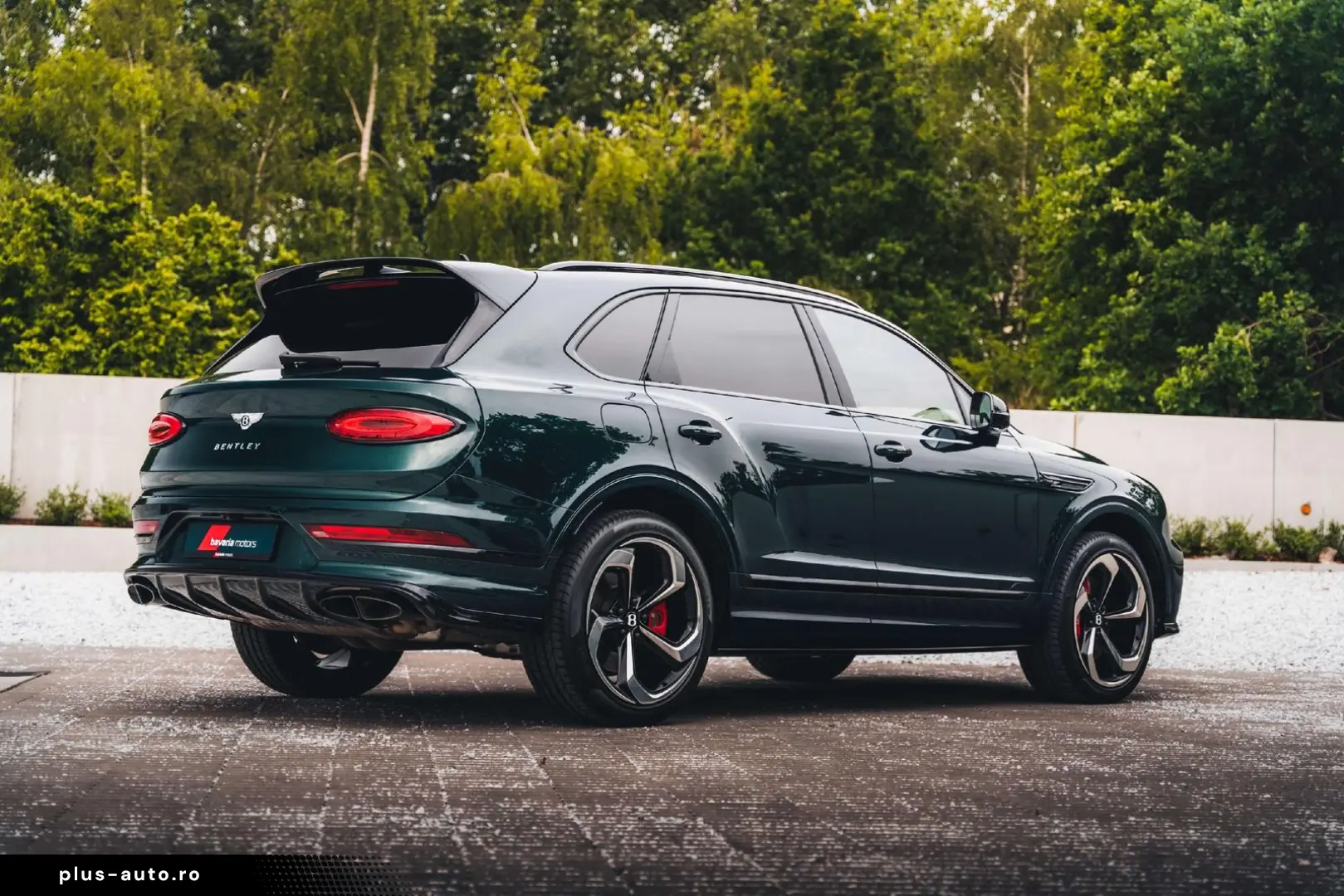 BENTLEY Bentayga S V8   Viridian Green   Naim   22