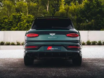BENTLEY Bentayga S V8   Viridian Green   Naim   22