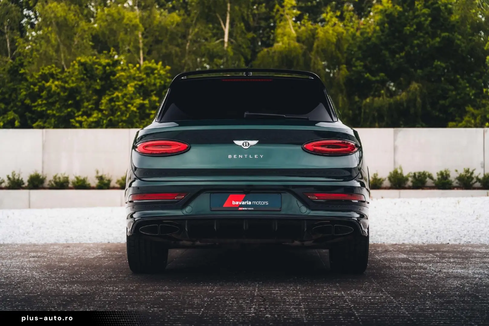BENTLEY Bentayga S V8   Viridian Green   Naim   22