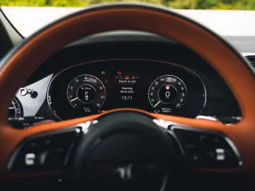 BENTLEY Bentayga S V8   Viridian Green   Naim   22
