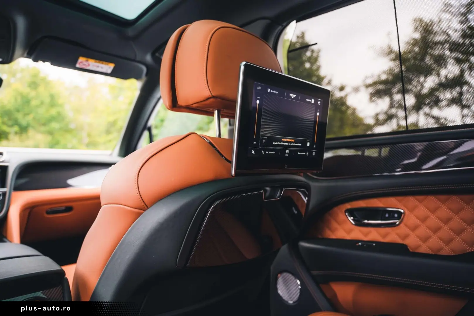 BENTLEY Bentayga S V8   Viridian Green   Naim   22