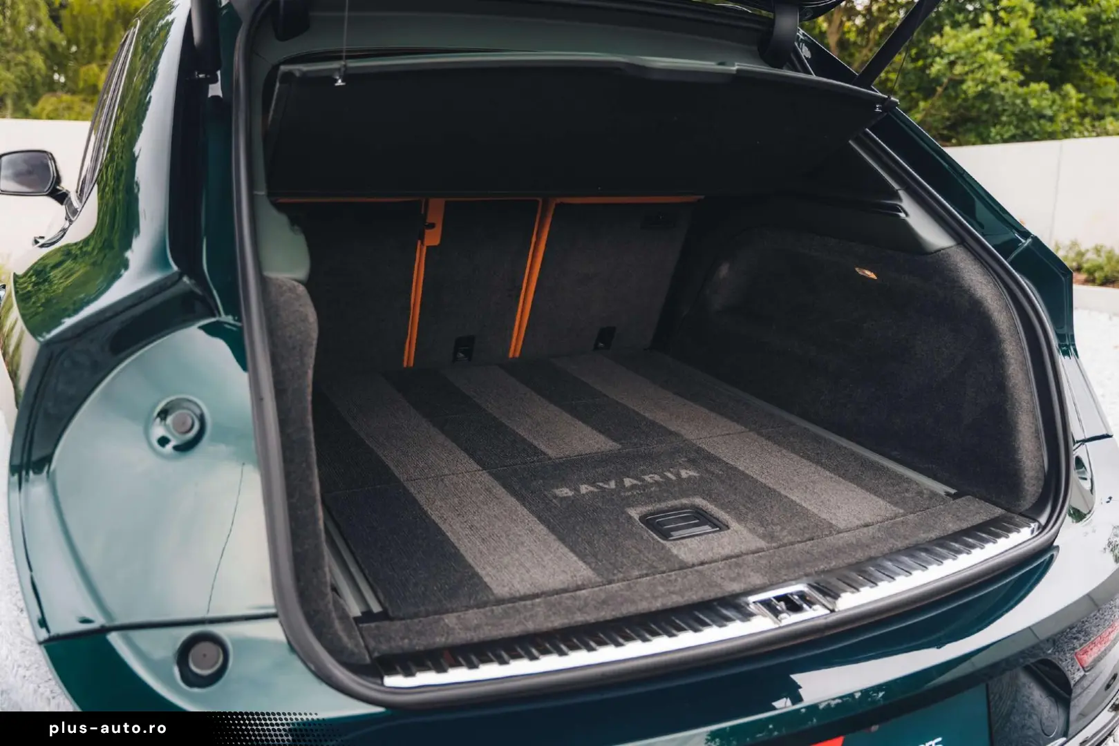 BENTLEY Bentayga S V8   Viridian Green   Naim   22