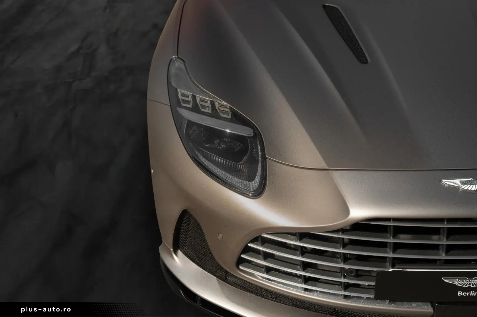 ASTON MARTIN DB12 Volante   Black Pack   Bronze Rims