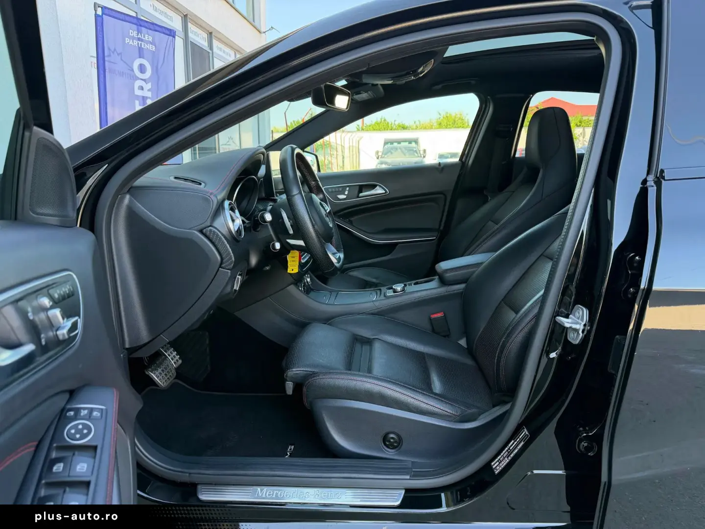 Mercedes-Benz A-200