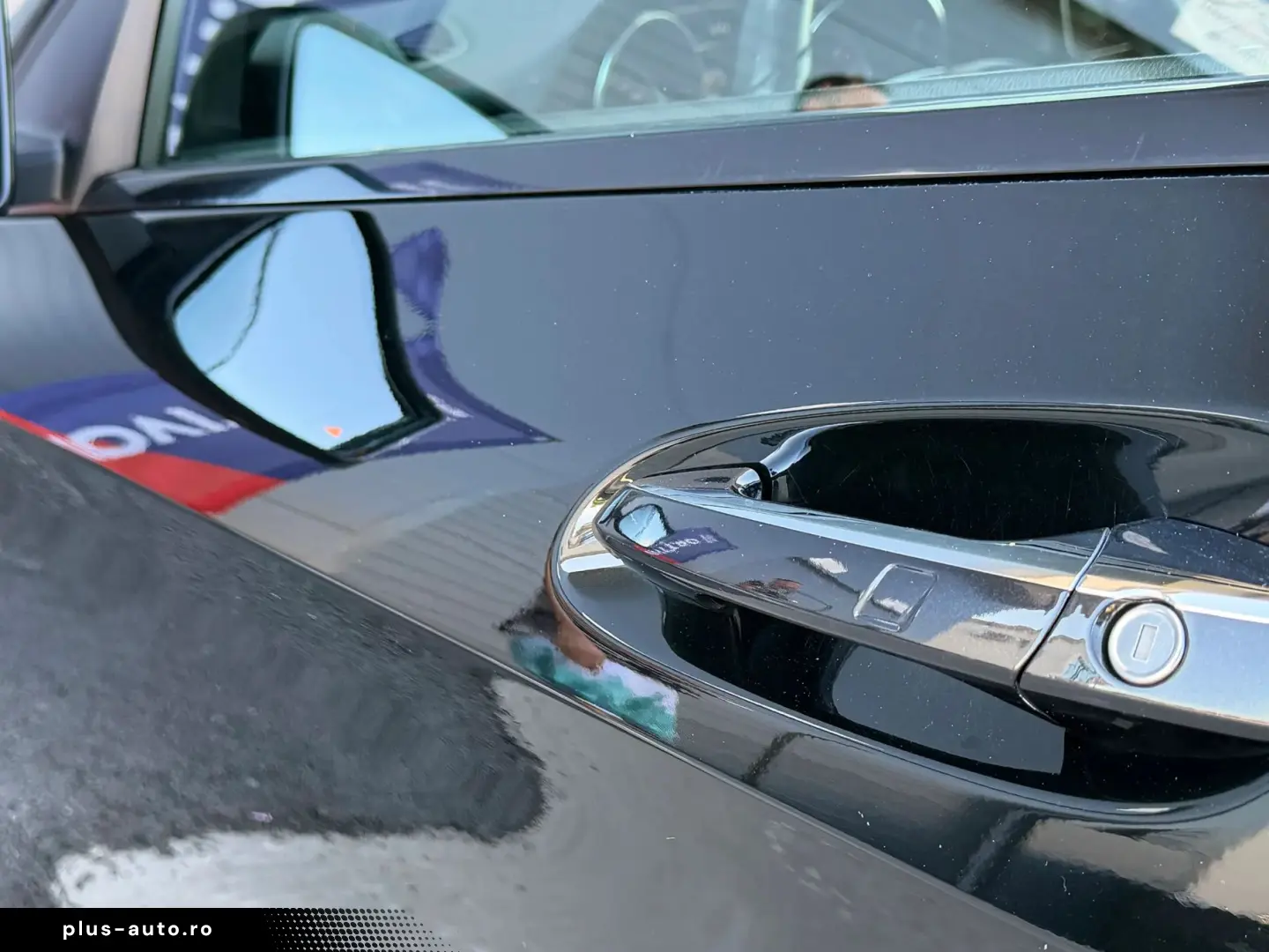 Mercedes-Benz A-200