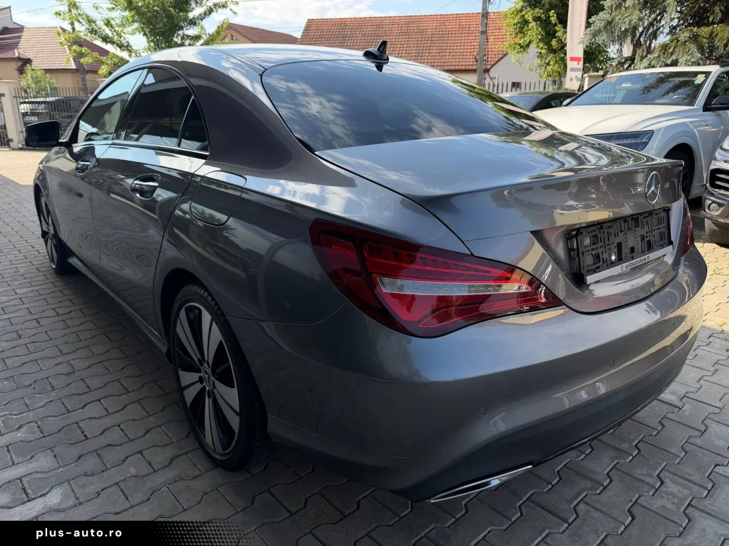 Mercedes-Benz Cla-200