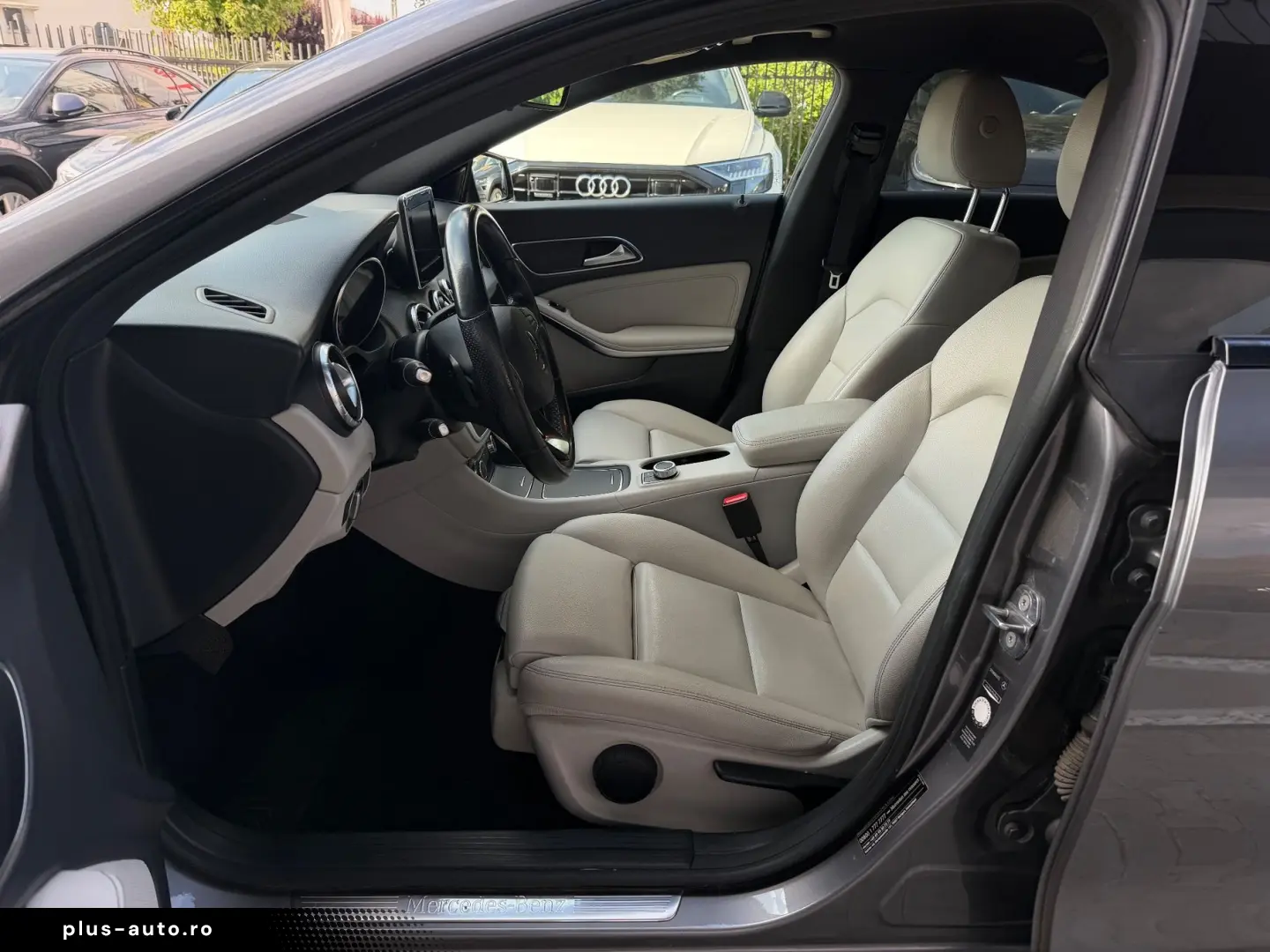 Mercedes-Benz Cla-200