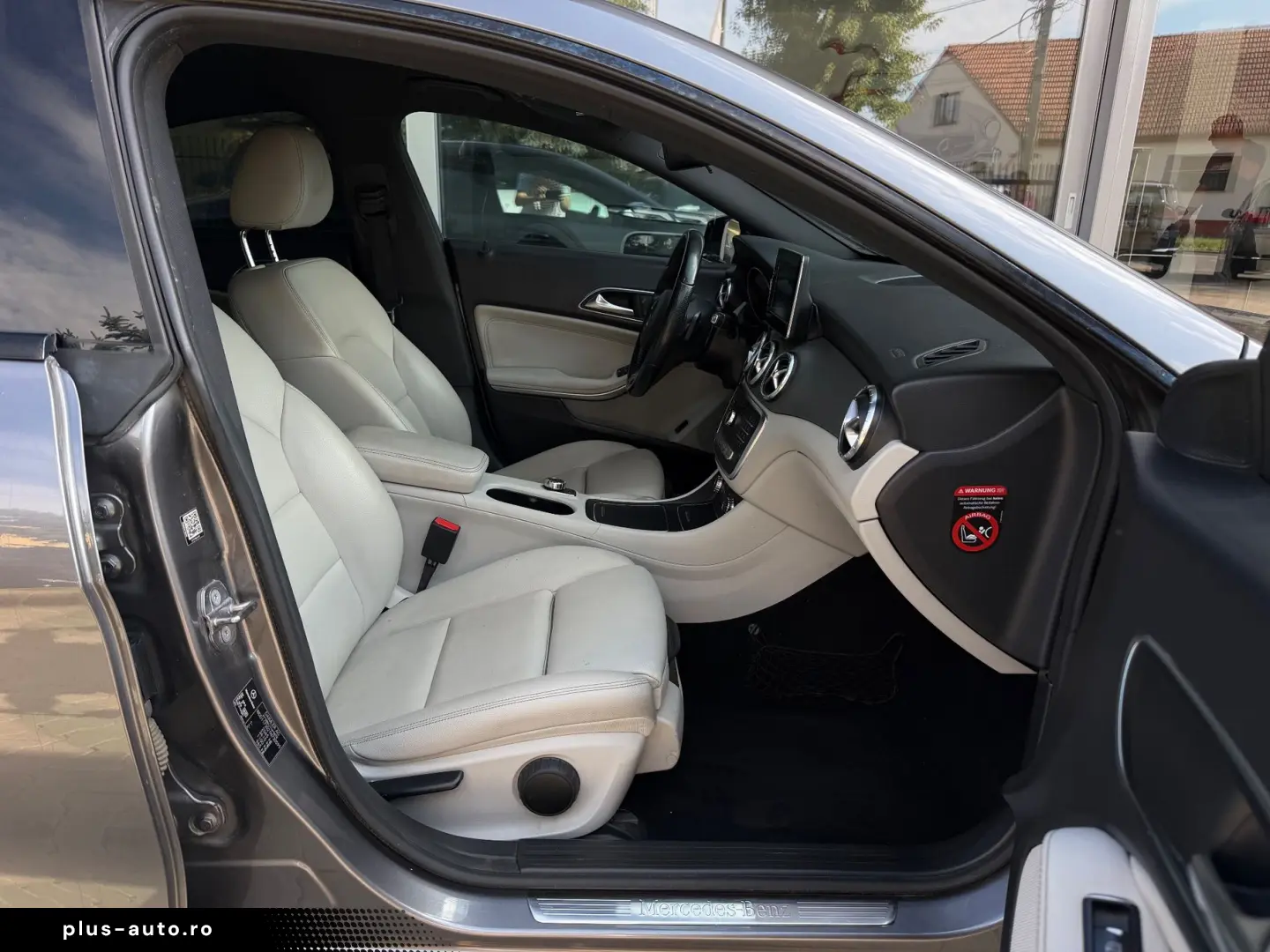 Mercedes-Benz Cla-200