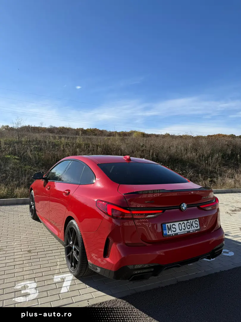 BMW M235