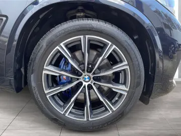 BMW X5 xDrive30d M SPORTPAKET HEAD-UP PANO HIFI ALU