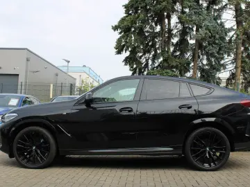 BMW X6 xDrive 30d M-Paket Leder Klima Navi Kamera