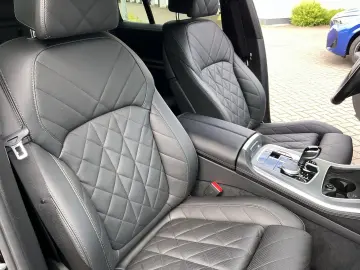 BMW X5 xDrive30d M SPORT AHK PANO LASER HUD ALARM  S