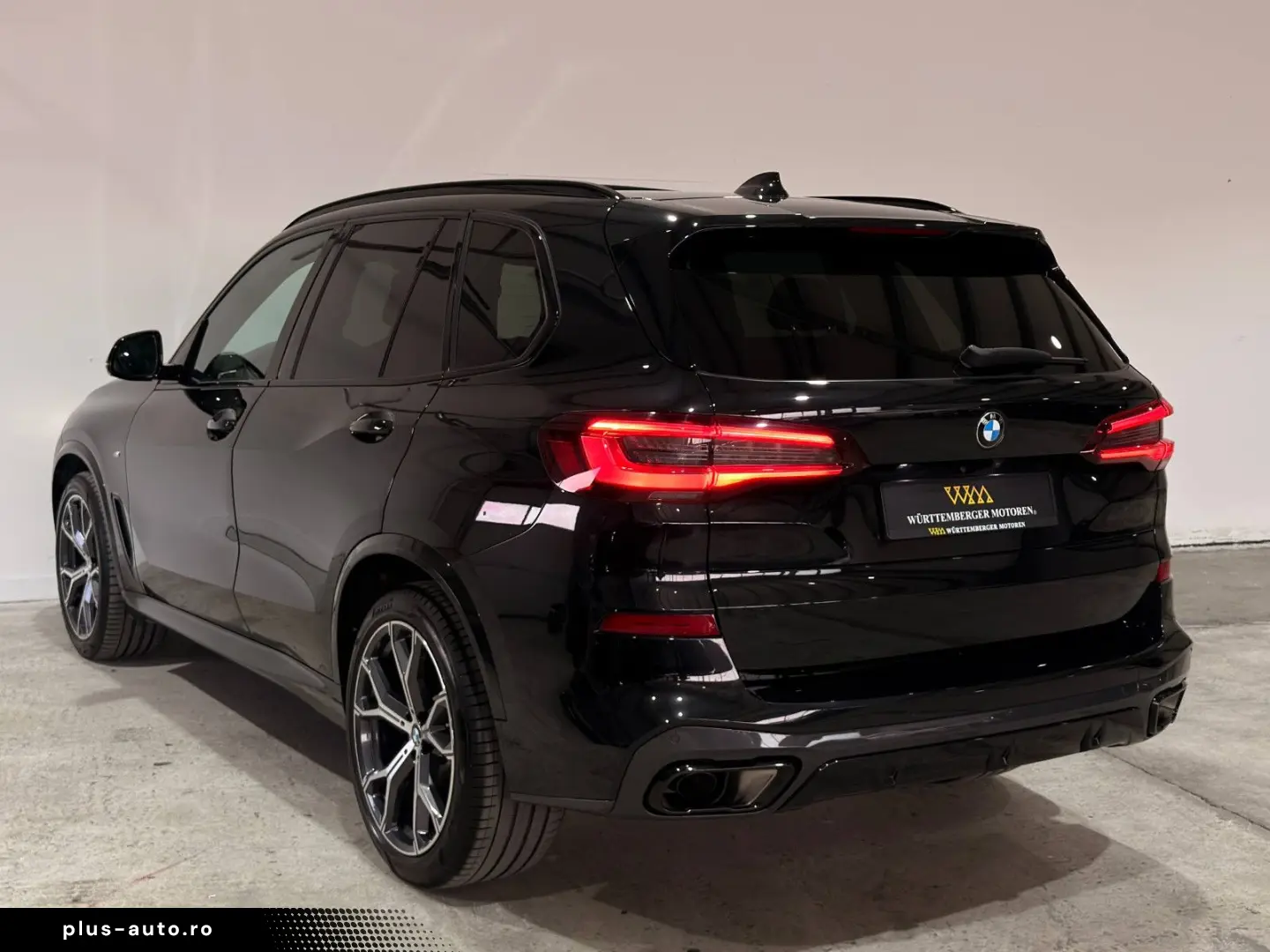 BMW X5 xDrive30d M-SPORT PANO LASER M-SITZE HuD 360