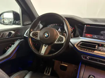 BMW X5 xDrive30d M-SPORT PANO LASER M-SITZE HuD 360