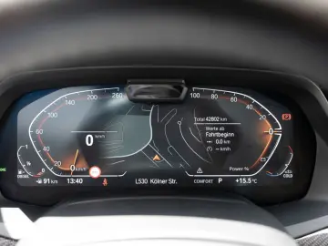 BMW X5 xDrive 40d M-Sport PANO AHK HUD 360  LASER