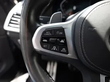 BMW X5 xDrive 40d M-Sport PANO AHK HUD 360  LASER