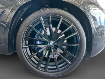 BMW X5 xDrive30d M Sport Pro Standhzg Pano AHK Inno