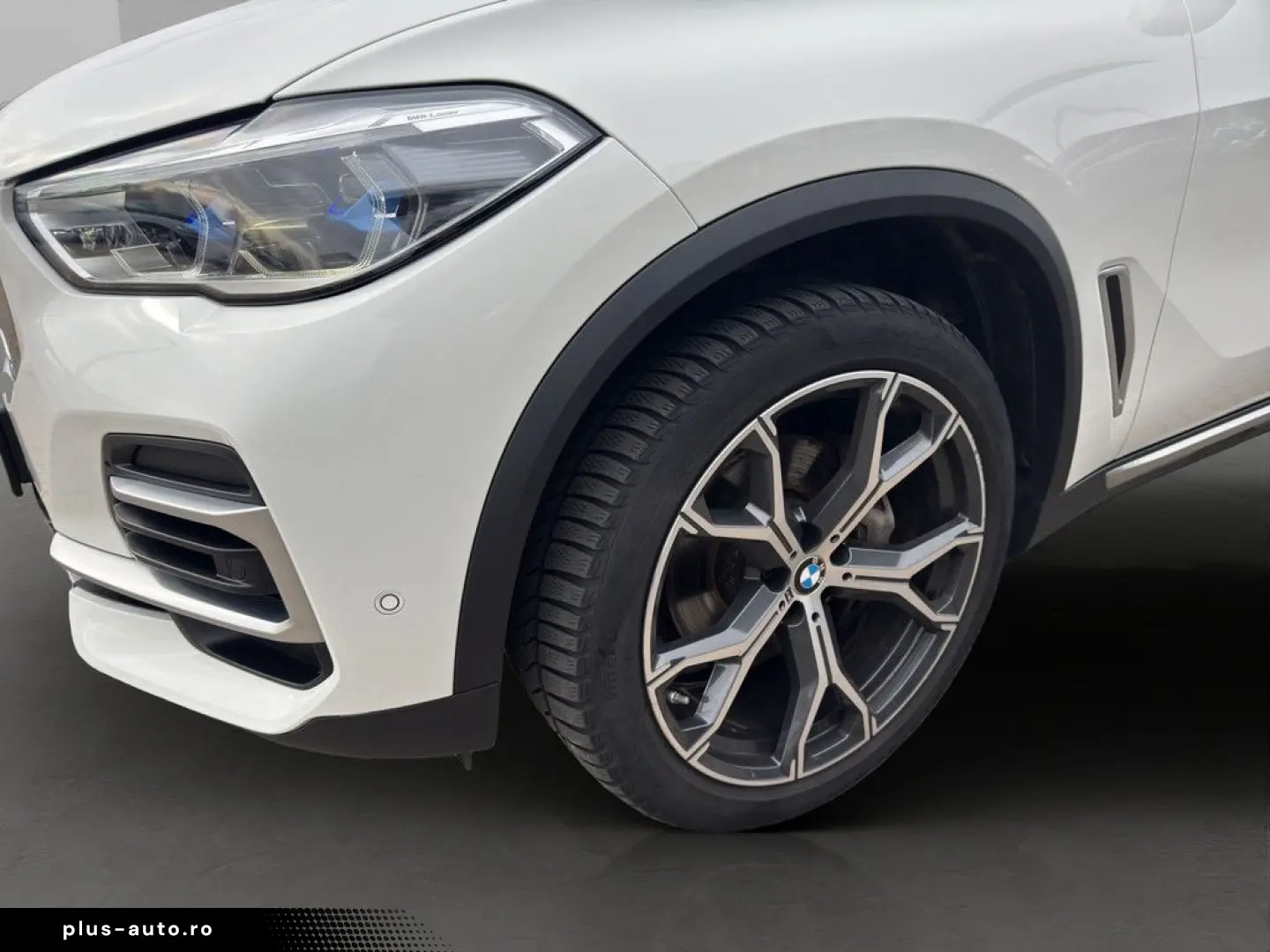 BMW X5 xDrive30d xLine LASER HUD PANO STANDH ACC 20