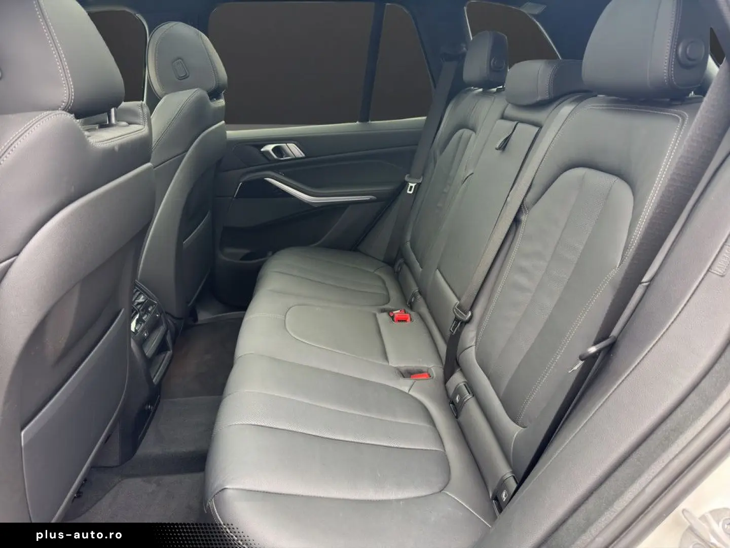 BMW X5 xDrive30d xLine LASER HUD PANO STANDH ACC 20