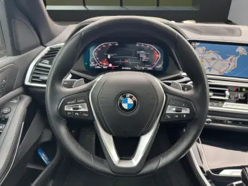 BMW X5 xDrive30d xLine LASER HUD PANO STANDH ACC 20