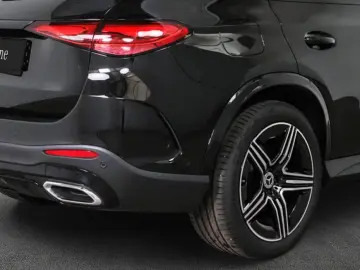 MERCEDES-BENZ GLC 200 AMG