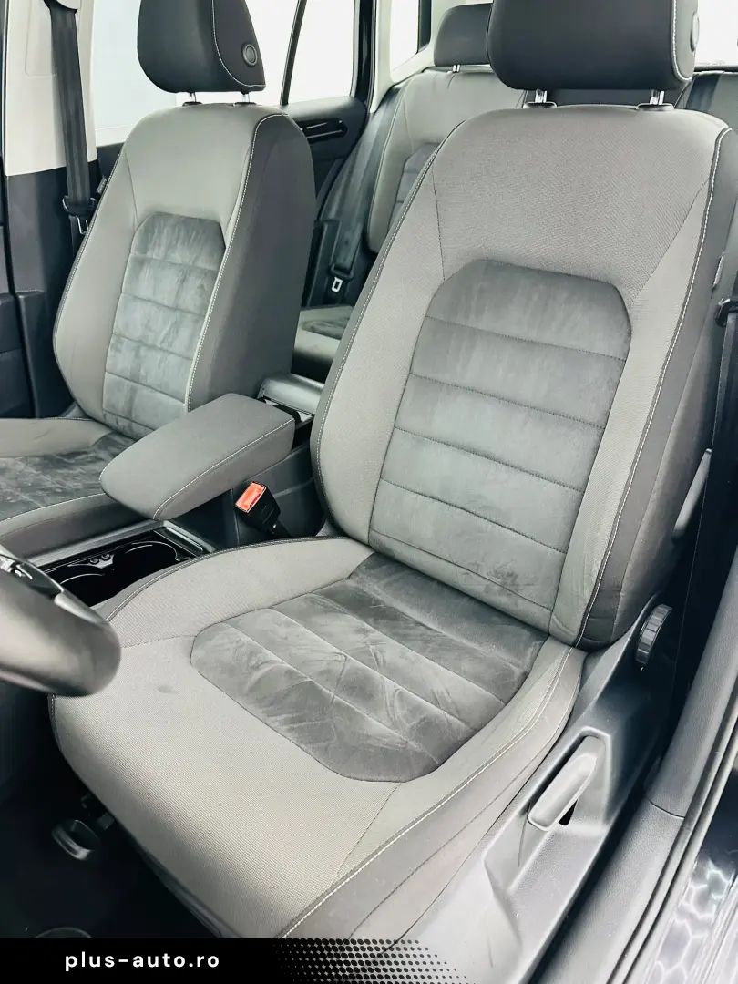VOLKSWAGEN GOLF-SPORTSVAN 2015 1.6D E6 Garantie 12 Luni Rate