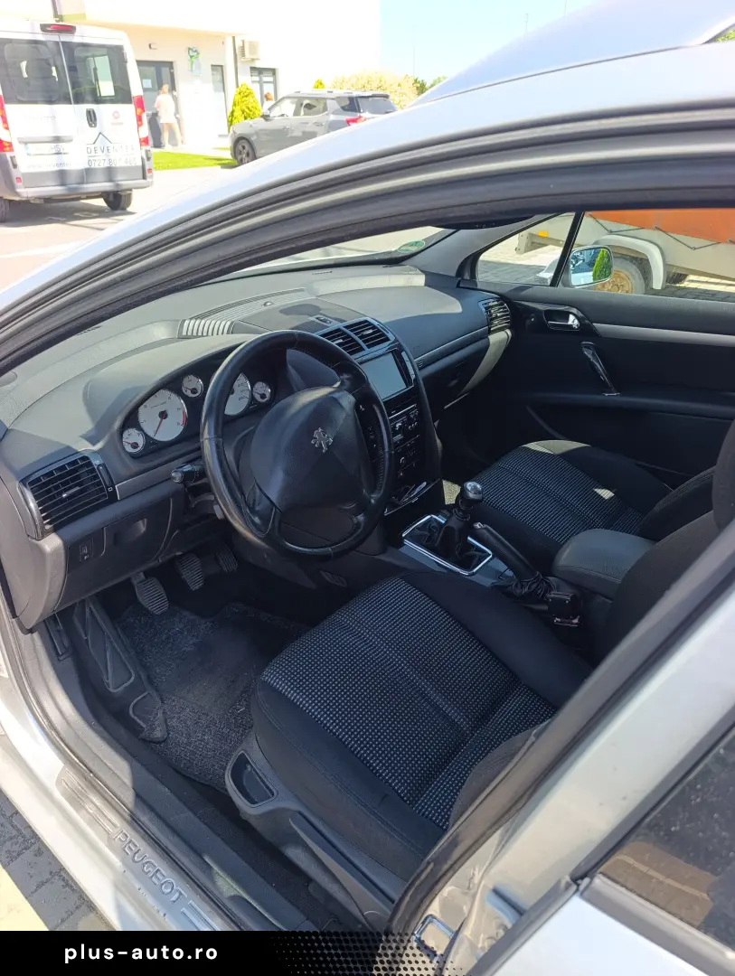 Peugeot 407