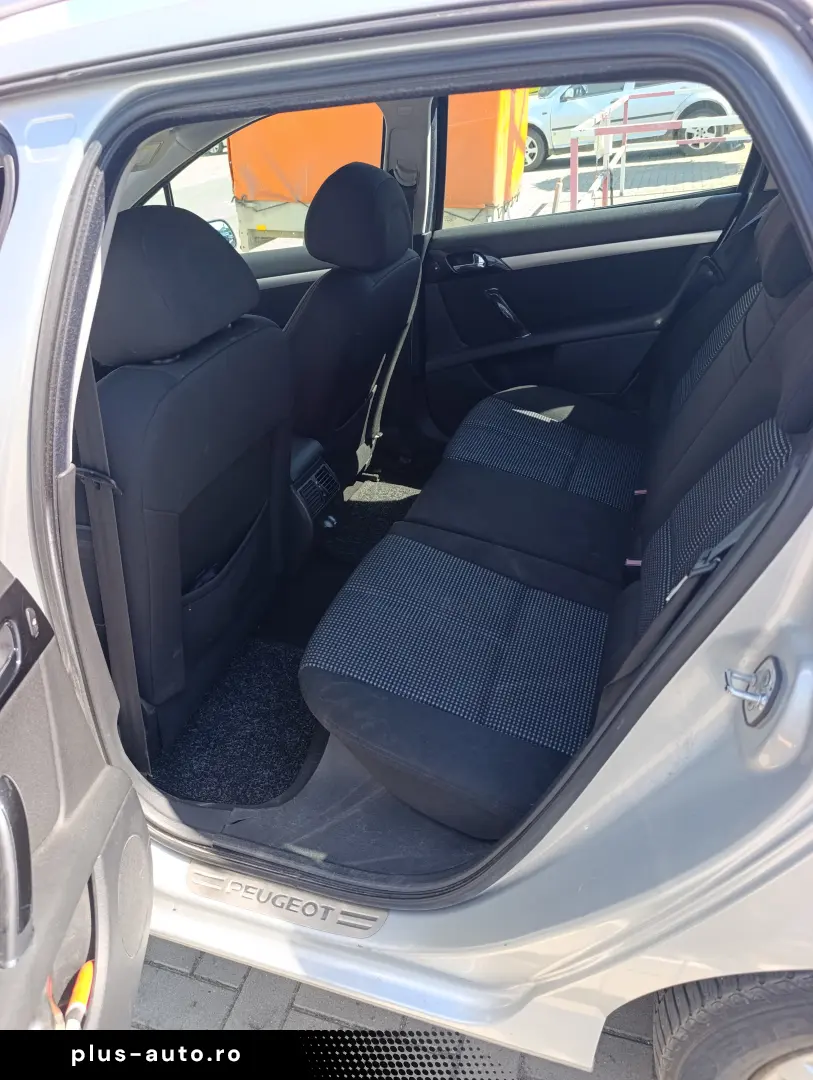 Peugeot 407