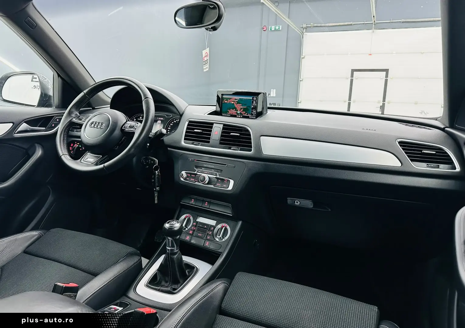 AUDI Q3 S-Line 2013 2.0D E5 Garantie 12 Luni Rate Avans 0 Do